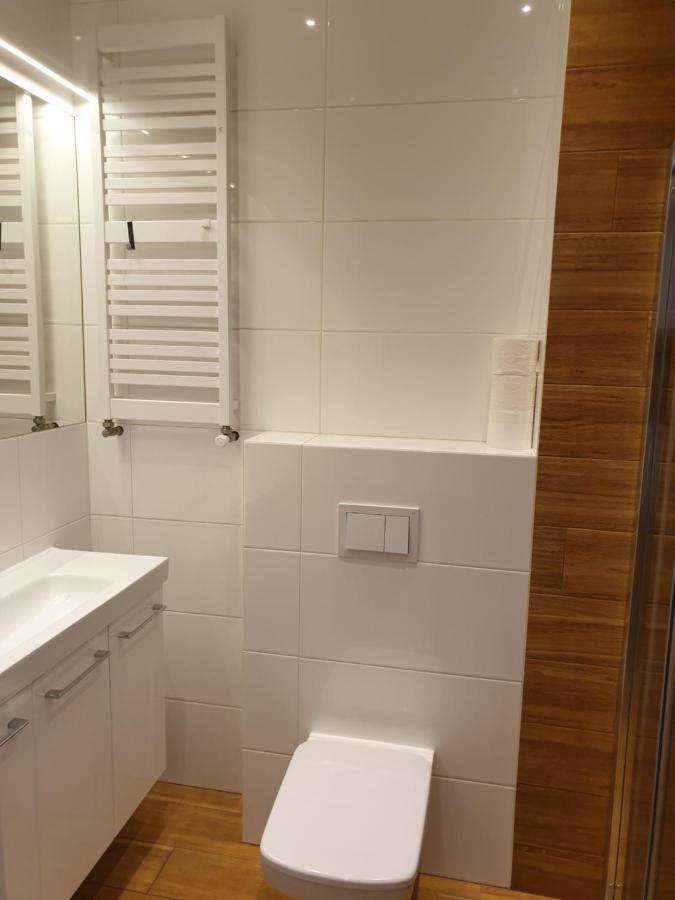 Maly Apartament W Zieleni Blisko Jeziora Środa Wielkopolska Eksteriør bilde