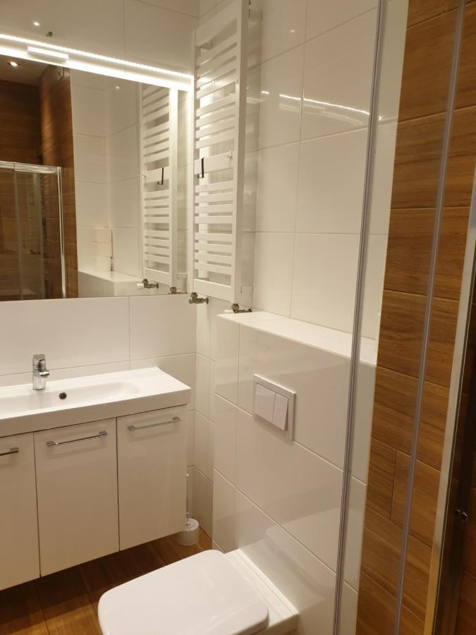 Maly Apartament W Zieleni Blisko Jeziora Środa Wielkopolska Eksteriør bilde