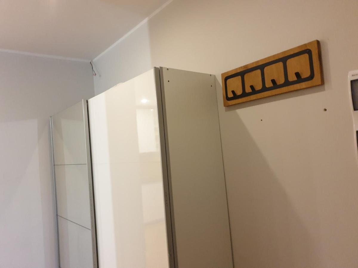 Maly Apartament W Zieleni Blisko Jeziora Środa Wielkopolska Eksteriør bilde