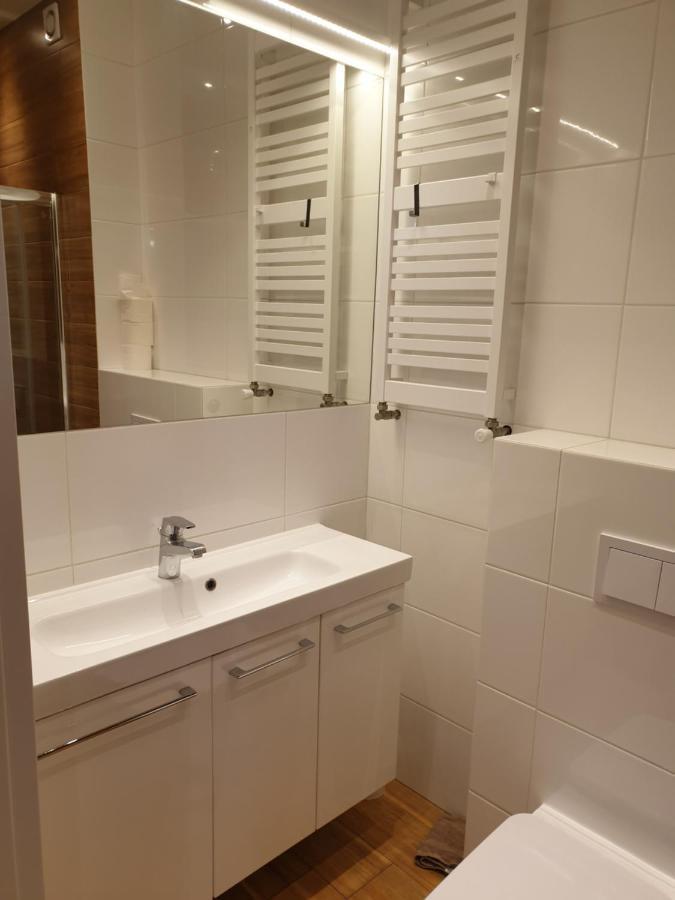 Maly Apartament W Zieleni Blisko Jeziora Środa Wielkopolska Eksteriør bilde